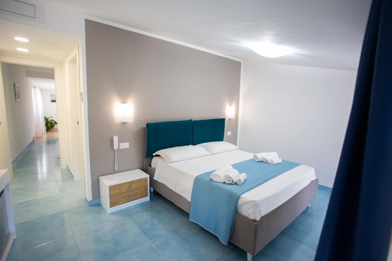 Hotel Da Alfredo Castellabate Exterior photo